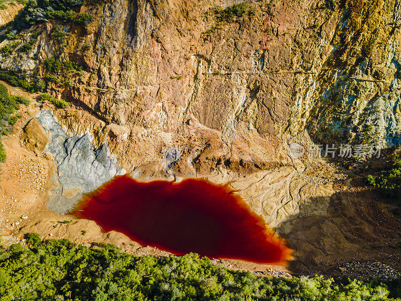 厄尔巴岛，Laghetto delle Conche(意大利托斯卡纳群岛)